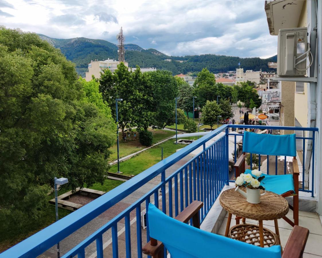 Hospitable Appartment In The Central Park, Xanthi Bagian luar foto