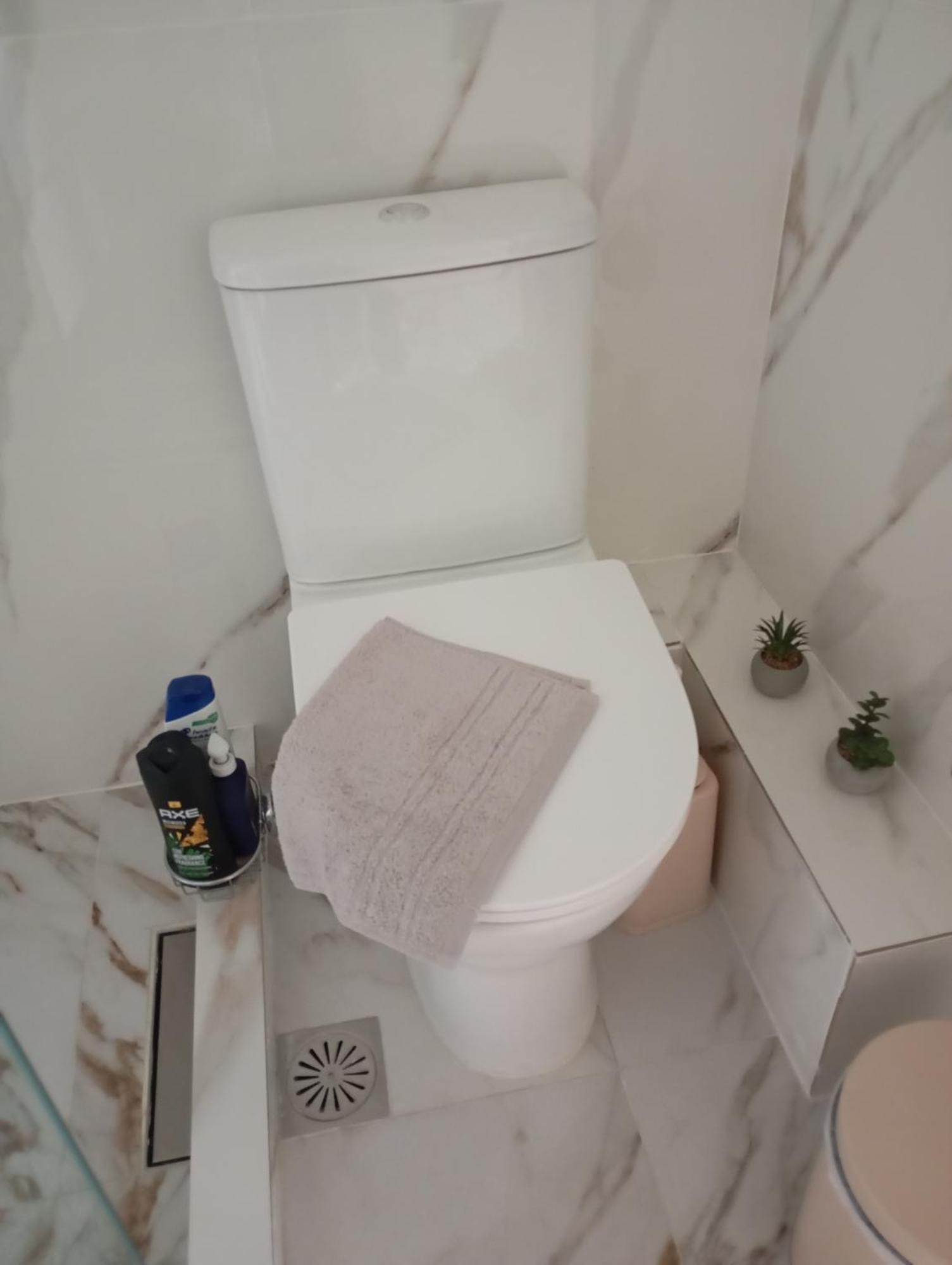Hospitable Appartment In The Central Park, Xanthi Bagian luar foto